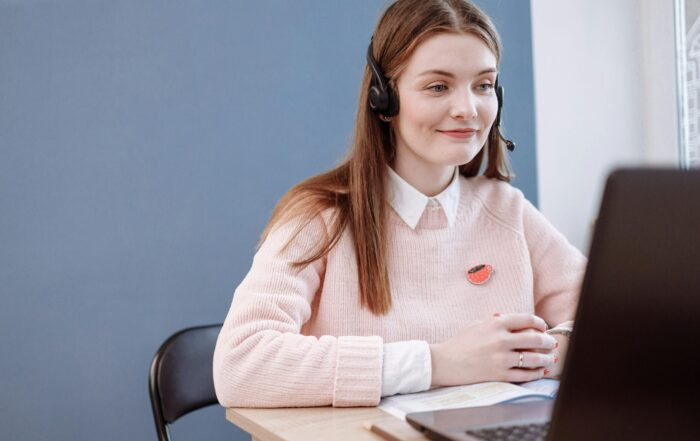 Virtual Bookkeeping Services - Virtual Assistant On Call With A Client